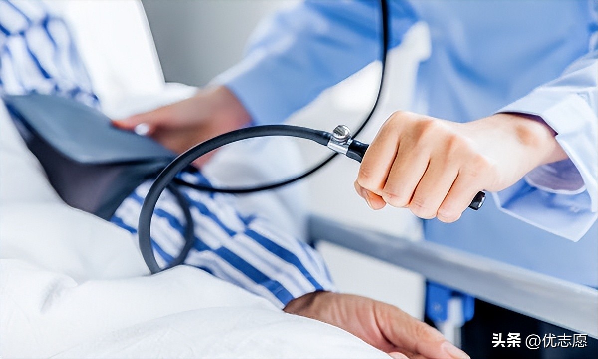 文科生学英语专业的就业前景怎样,学日语的文科生就业前景好的专业