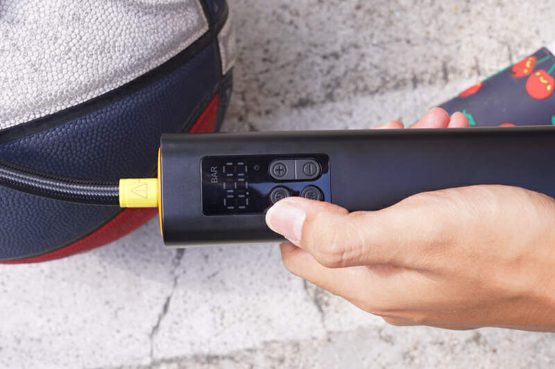 倍思超迷你充气泵产品说明书,小型静音充气泵测评