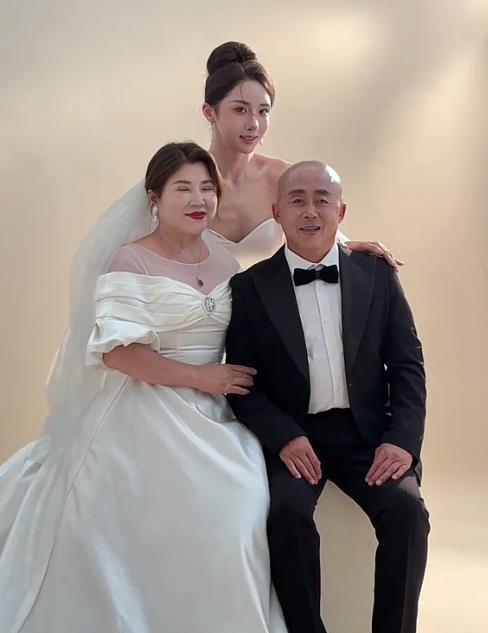 去泰国做变性手术的网红是谁,28岁网红去泰国做变性