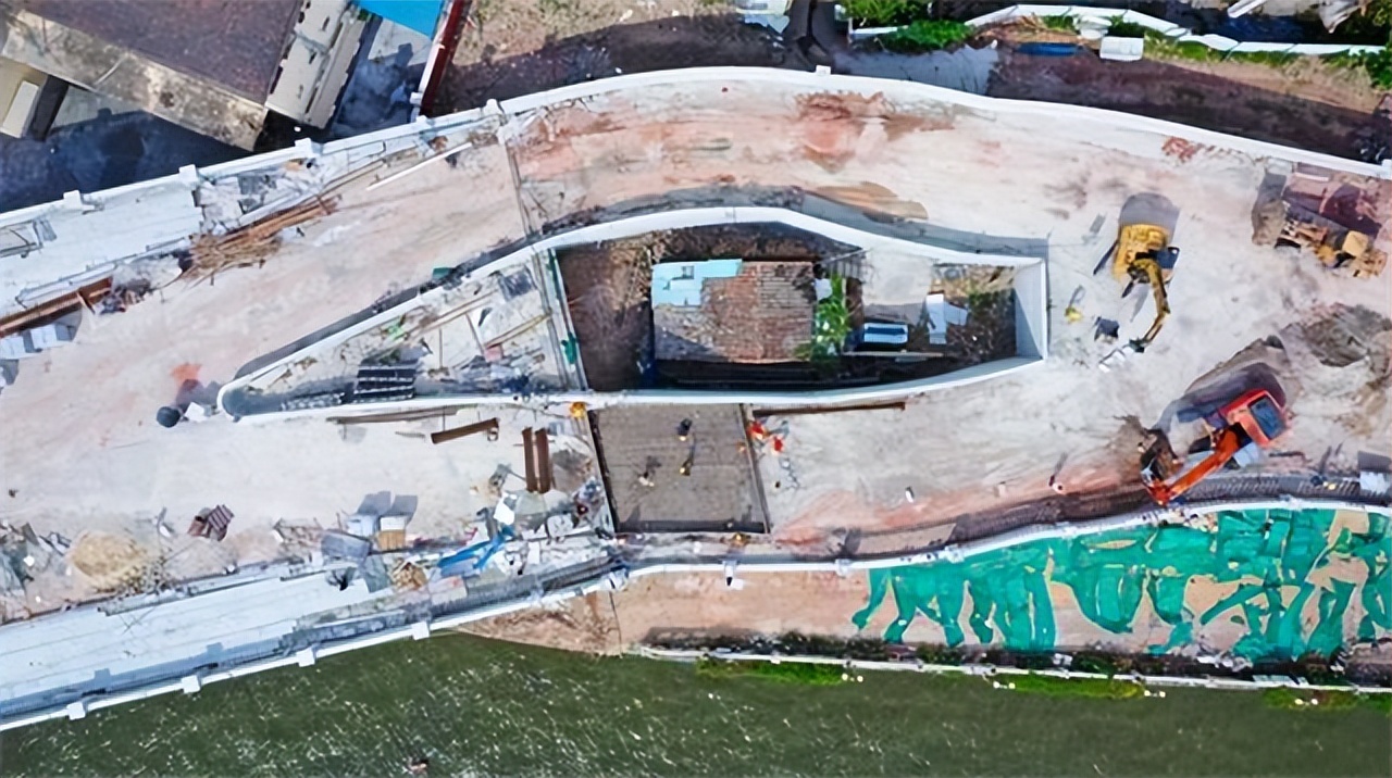 广州最牛的钉子户完整版,广州最牛钉子户10平方赔偿400万