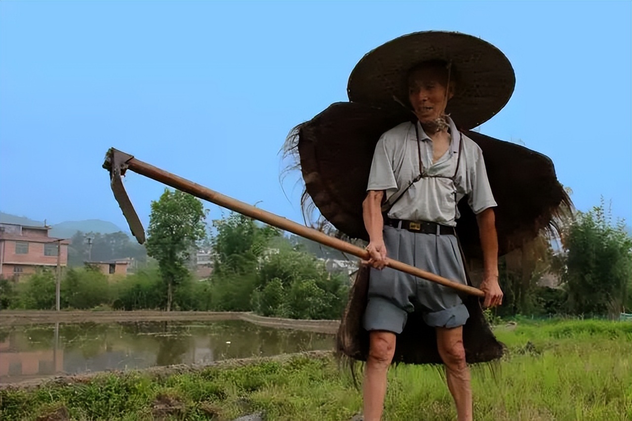 农村老物件斗笠蓑衣,农村老物件你见过几个