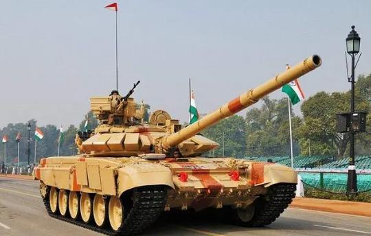 印度*队军**频出高价，贫困人口已达4亿，为何还在满世界买昂贵*器武**