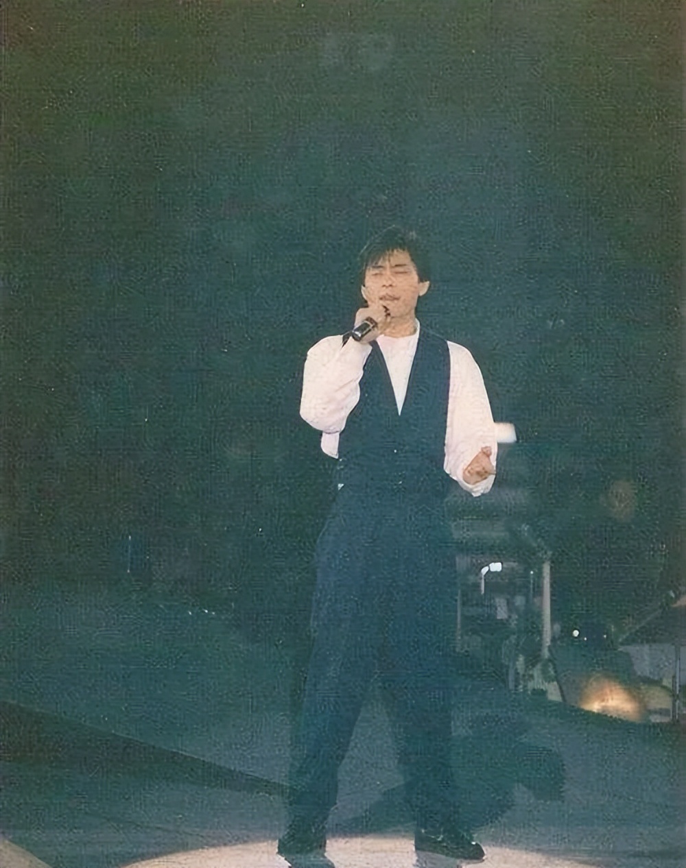 消失的王杰,王杰是怎么销声匿迹的