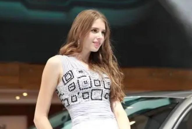 大部分模特一个月的真实收入揭秘,国外模特一个月能挣多少钱