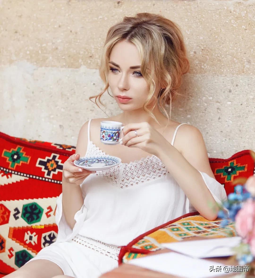 希腊如何用十三段线，把6倍大的土耳其堵在陆地上？