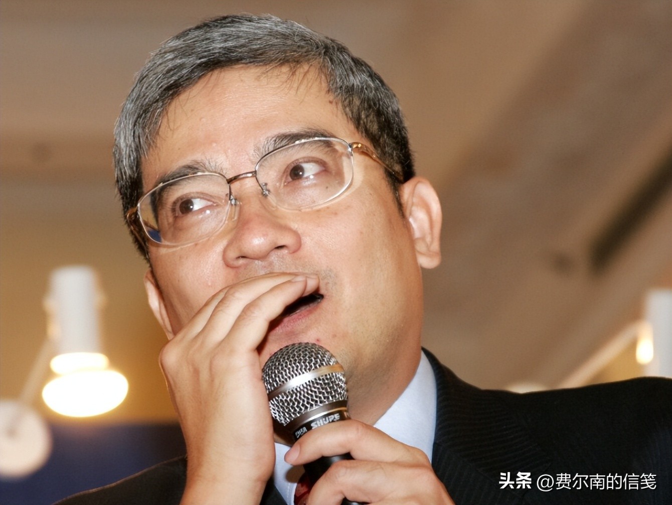 金融核弹头郎咸平,金融郎咸平