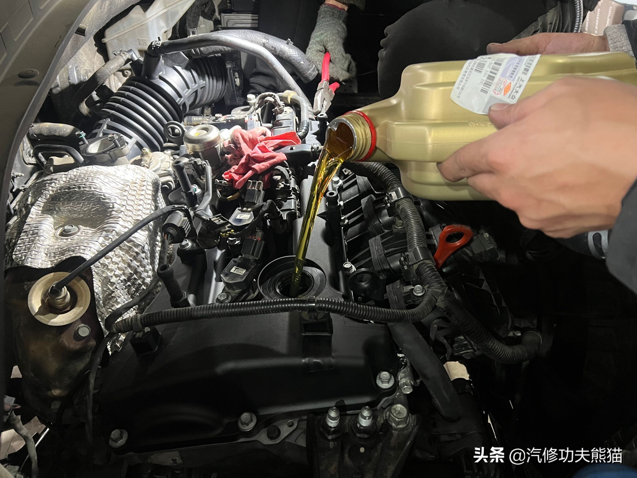 全新胜达大修,现代全新胜达9万公里烧机油