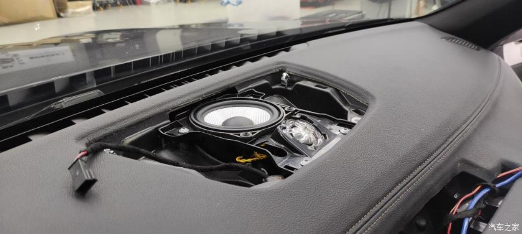 2021年宝马7系的座椅通风,夏日用车宝马