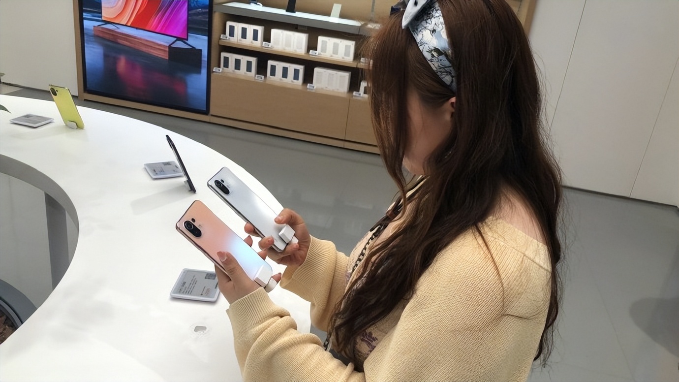 手机卖不动,手机卖不动了后果