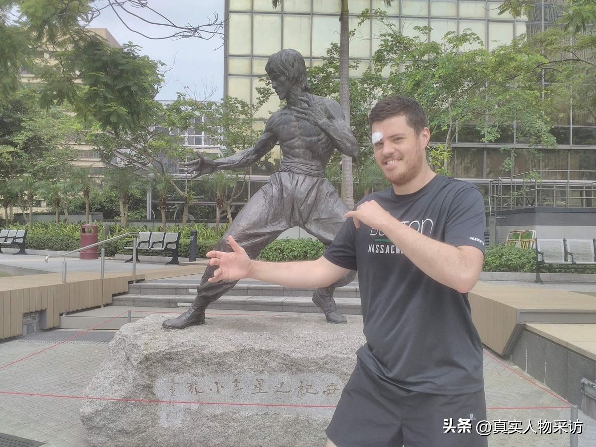 英国小伙到中国和女朋友家,英国小伙来中国8年了