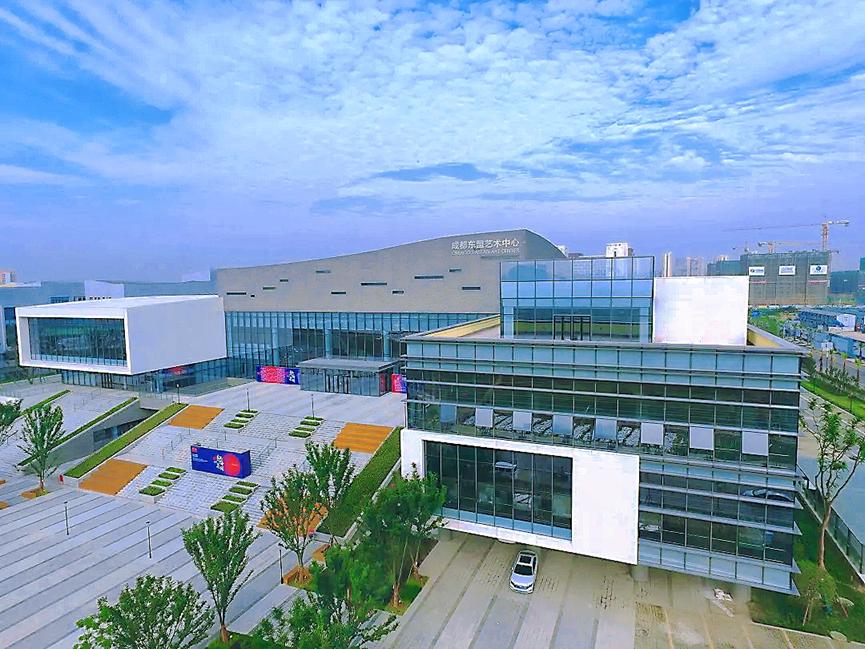 价值的背后—中国水电五局成都大运村东盟艺术学院建设一线的报告