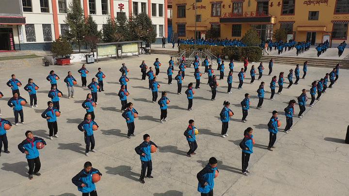 跳绳操完整舞蹈幼儿园,小学生课间操花式跳绳中华美少年