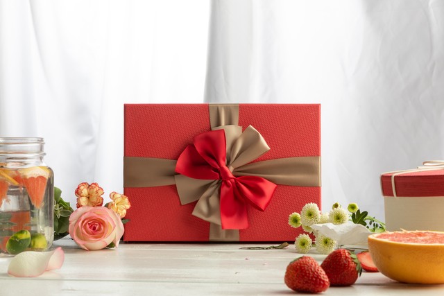 老师要走了该送老师什么礼物,送老师什么礼物最好最实用