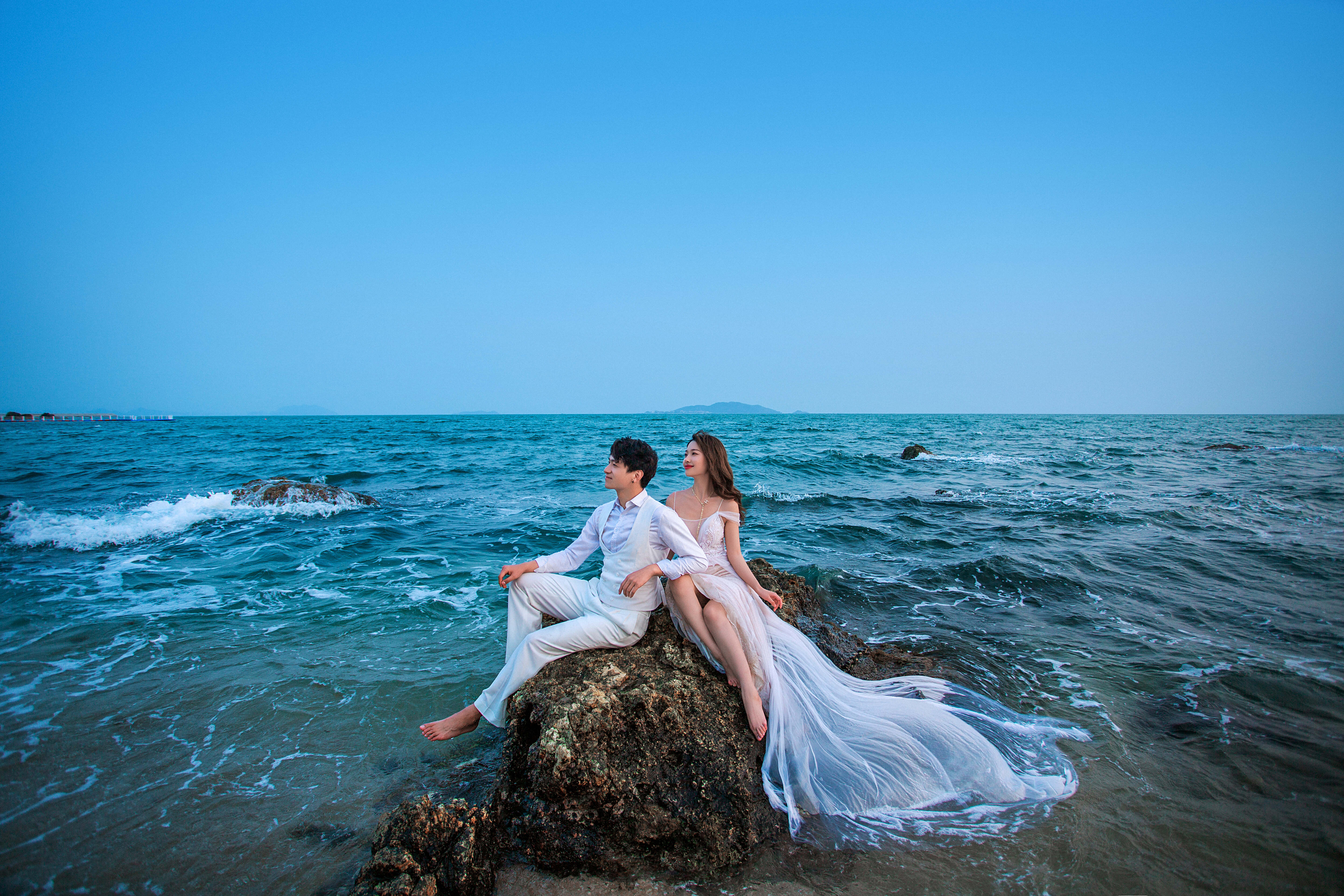 铂爵旅拍三亚婚纱照一套多少钱,三亚摄视界旅拍婚纱照价格一览表