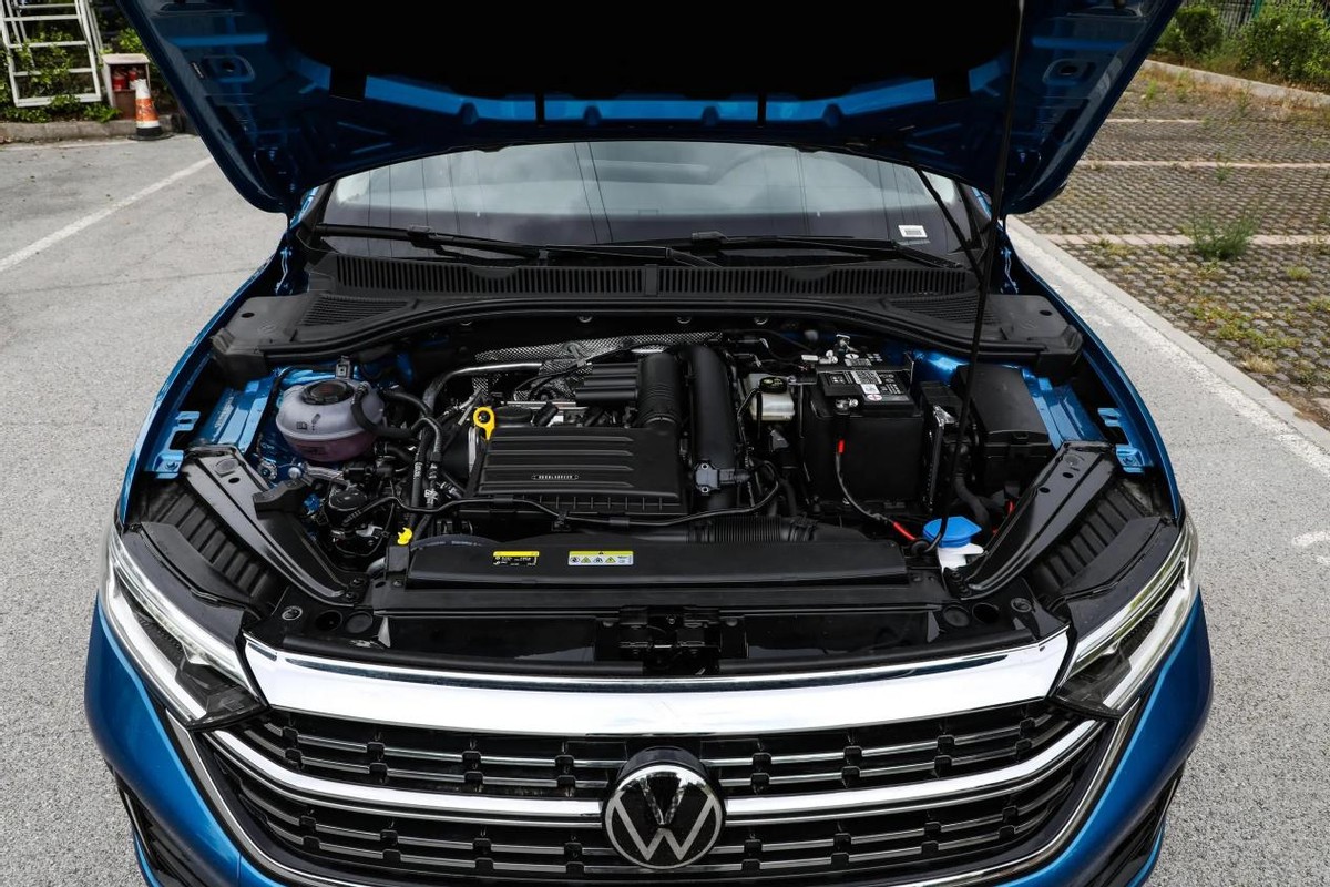 大众新速腾1.5t功能介绍,颜值再次升级