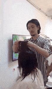 神回复：把儿子头弹破了，老婆马上回家怎么办？我只想留条命