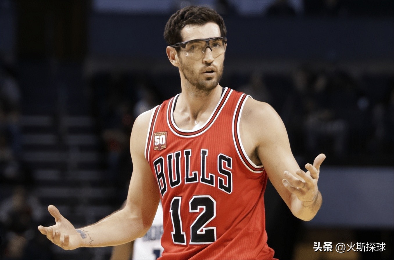 乔丹球衣被盗案,乔丹球衣被偷改穿12号砍下49分