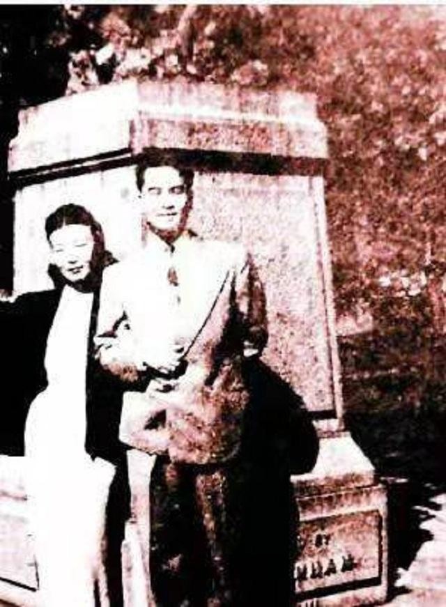 李克农遇国军军官，主动打招呼，周总理训斥：他若暴露，你负全责