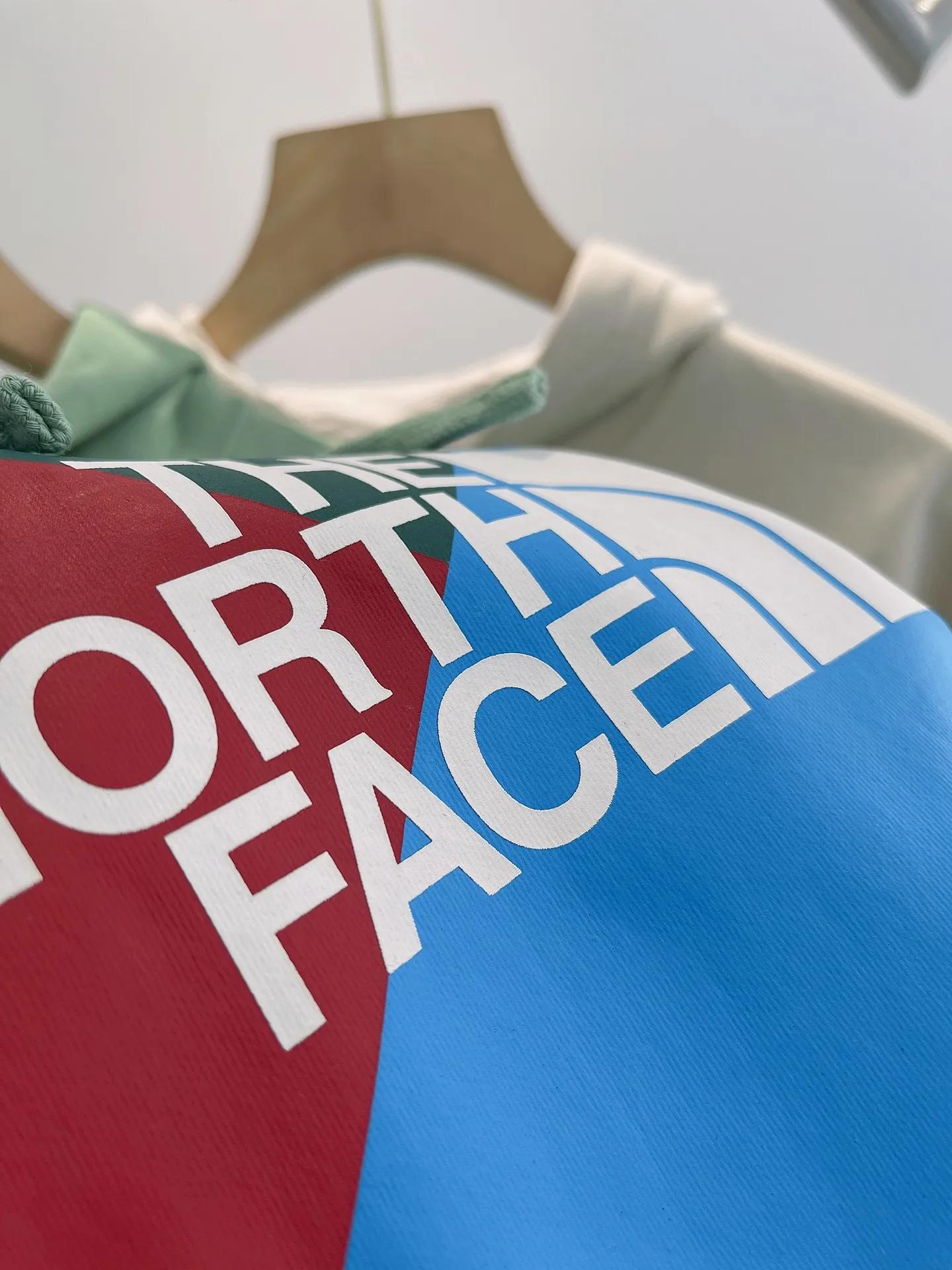 韩男女同款卫衣,官方正品男女同款卫衣