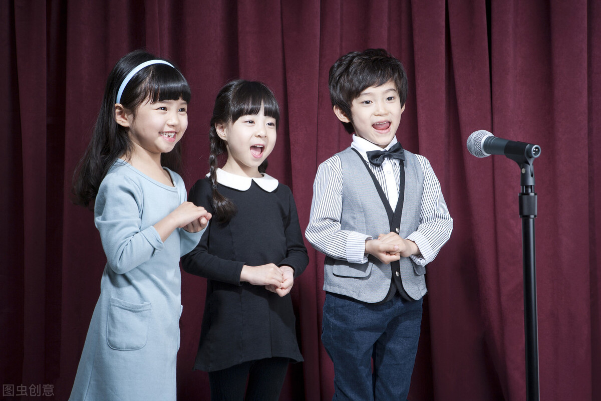 唱功怎么才能通透,歌唱中的感情表达技巧