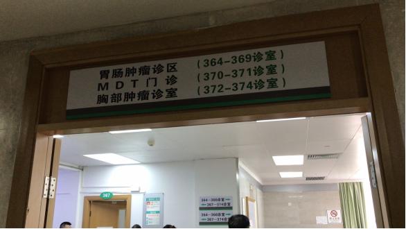 55岁的母亲身患肺癌完整版,55岁母亲患癌症