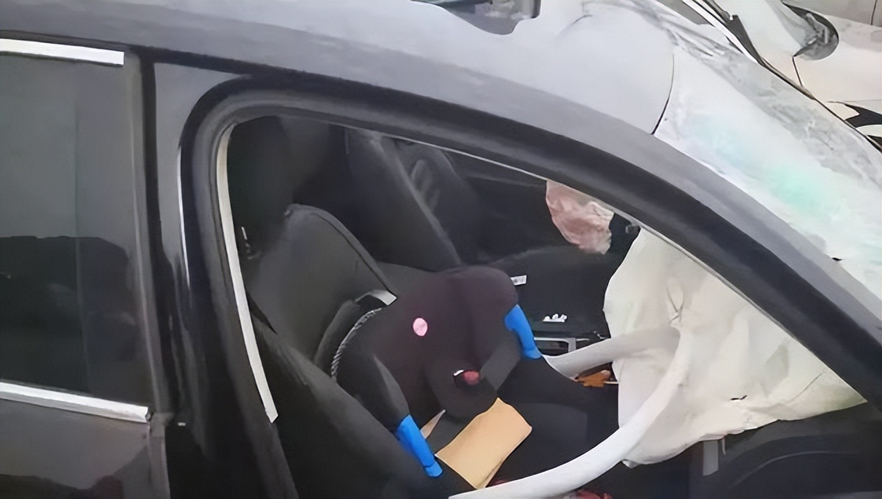 一招教孩子坐安全座椅,孩子不坐安全座椅怎么处罚