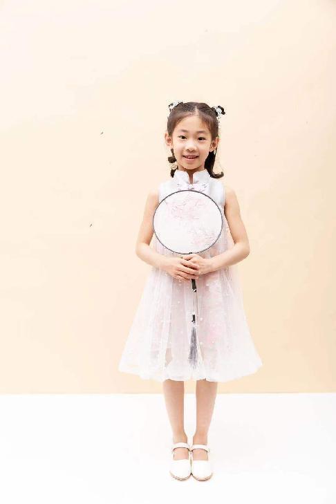 璀璨之星全国少儿口才大赛,璀璨之星全国青少年儿童书画大赛