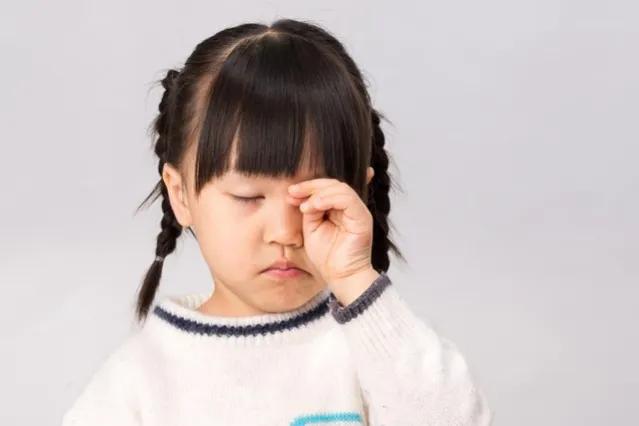 夏天得了过敏结膜炎能自愈吗,过敏性结膜炎小妙招