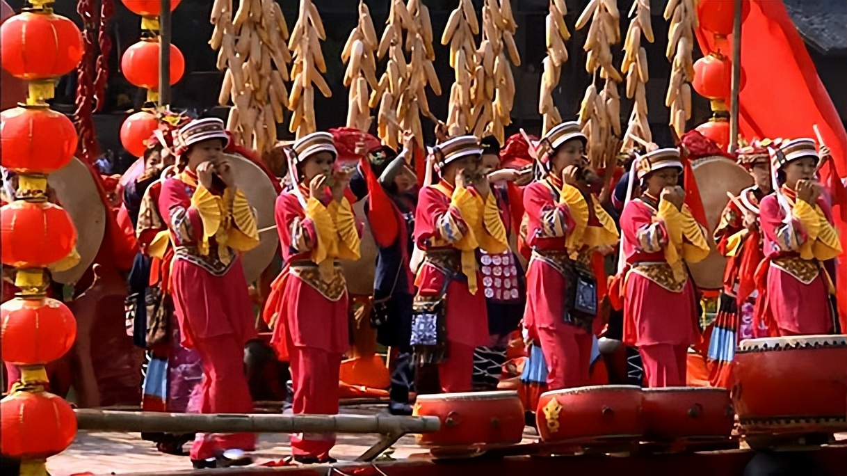 红军长征过草地的事件,红军长征的草地是现在的什么地方