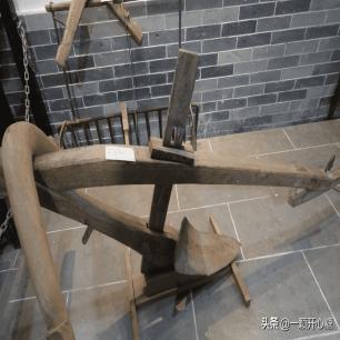 日军兽行：当着男人的面玷污了女儿，临走还残忍割下妻子乳房