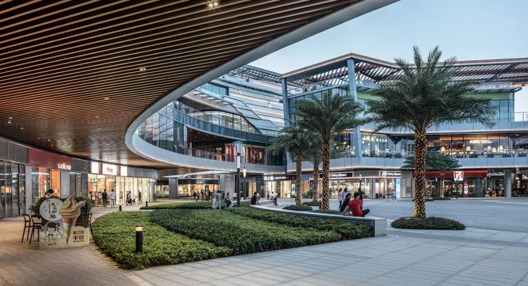 珠海金湾华发商都,珠海金湾华发商都中心湖