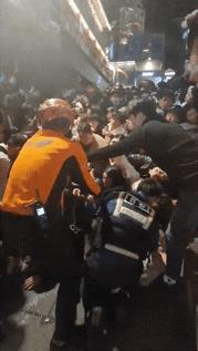 韩国梨泰院*踏事踩**件，154人遇难：别怕落伍错过一场热闹