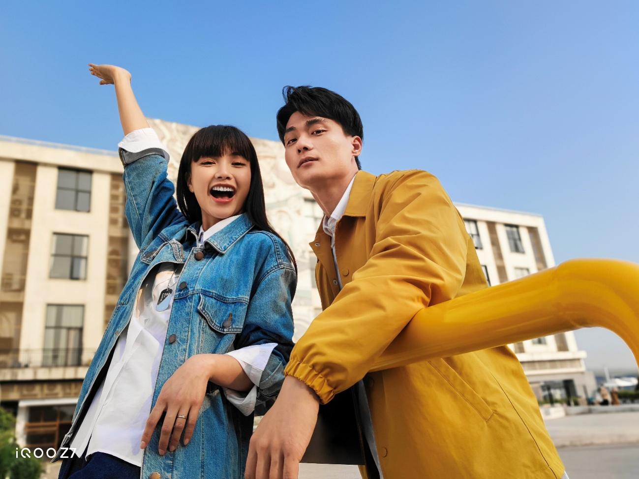 iqooz7刚发布价格,iqooz7竞速版值不值得入手