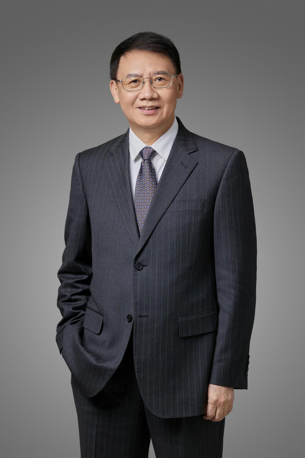 2024年兴业证券董事长杨华辉,杨华辉接任兴证全球基金董事长