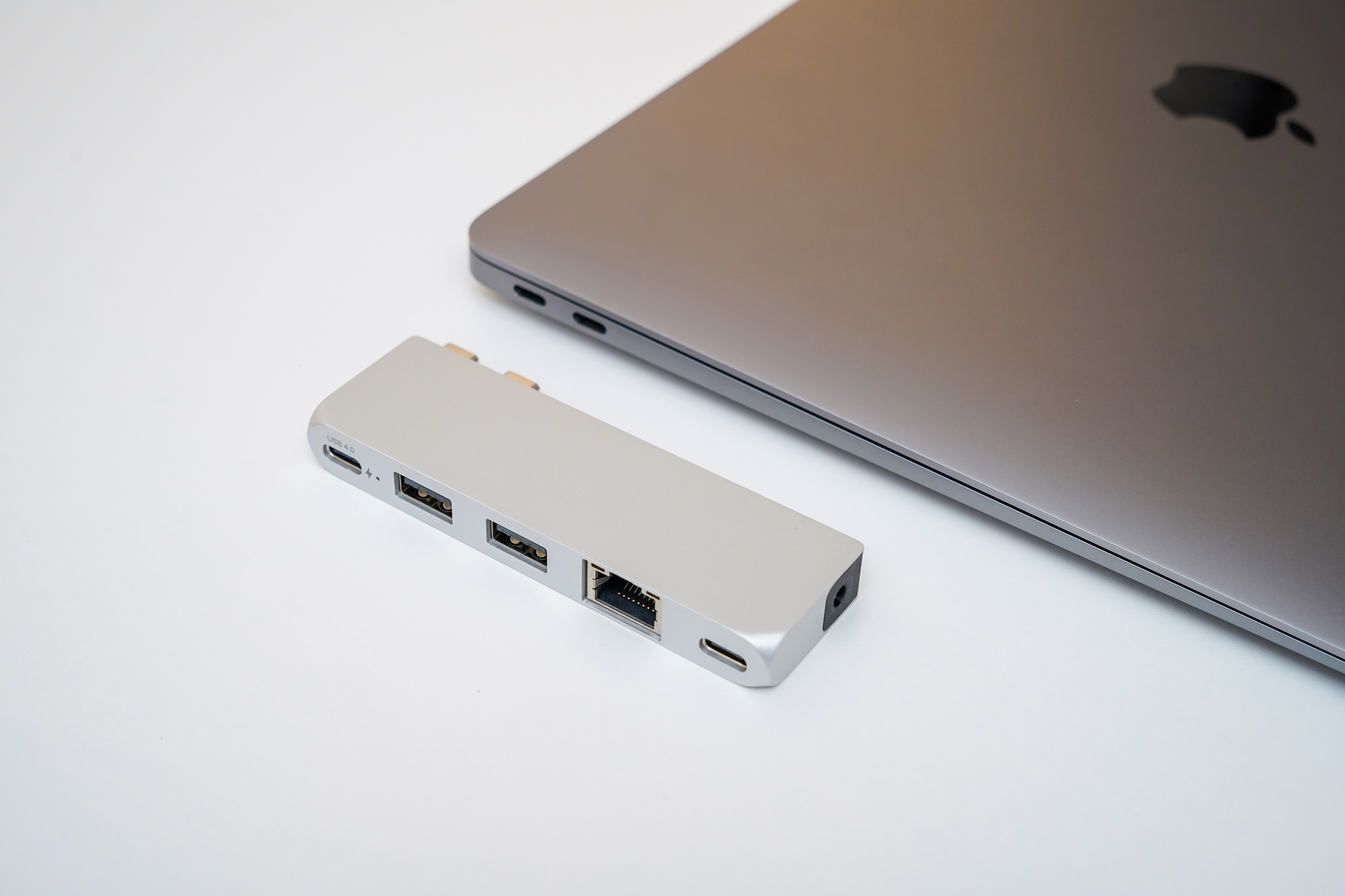 特别便宜的苹果产品有哪些,手机配件低价