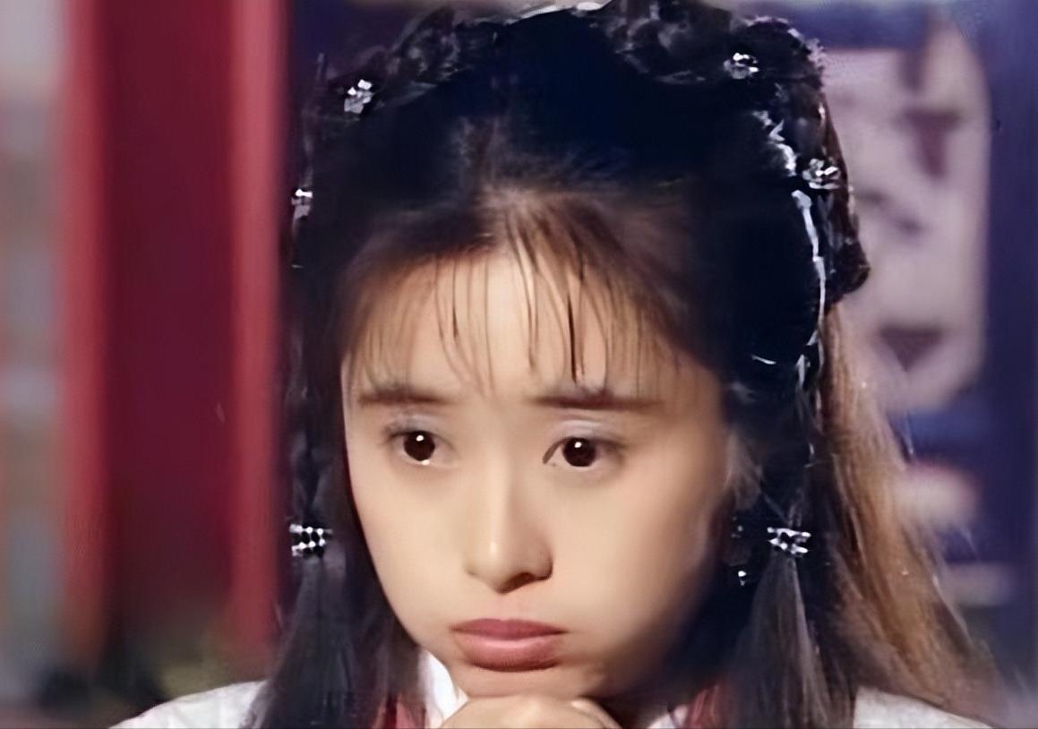 何美钿再次扮演钟灵,钟灵何美钿天龙八部图片