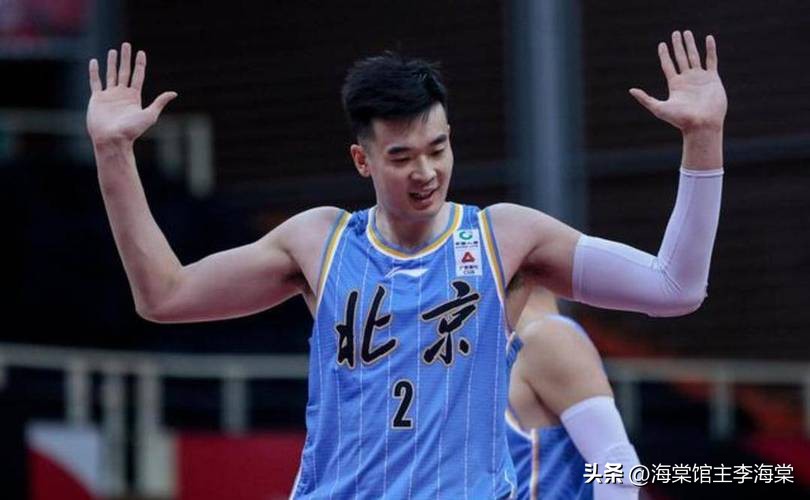 法尔vs李慕豪,北京首钢男篮李慕豪新消息