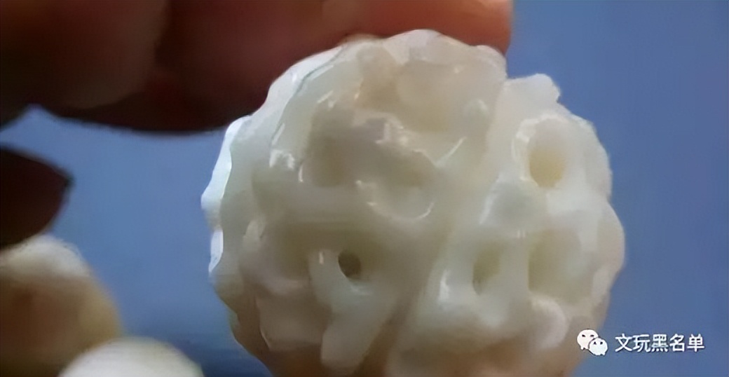 这些让我笑得合不拢腿的金刚菩提！笑完竟然有点想要