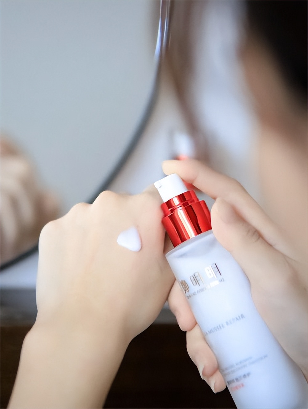 郑明明贻贝修复套装有效果吗,郑明明修复敏感肌