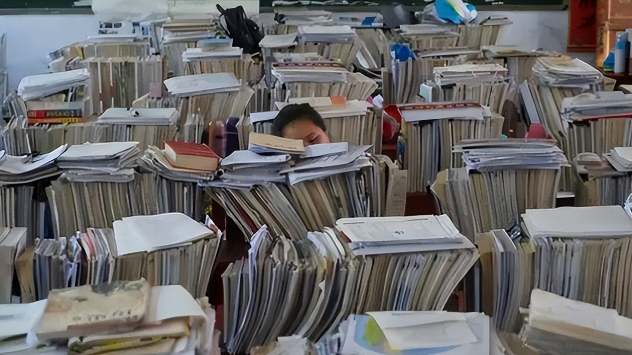 2013年，福建女孩高考586，填报志愿后却变364，谁偷了222分