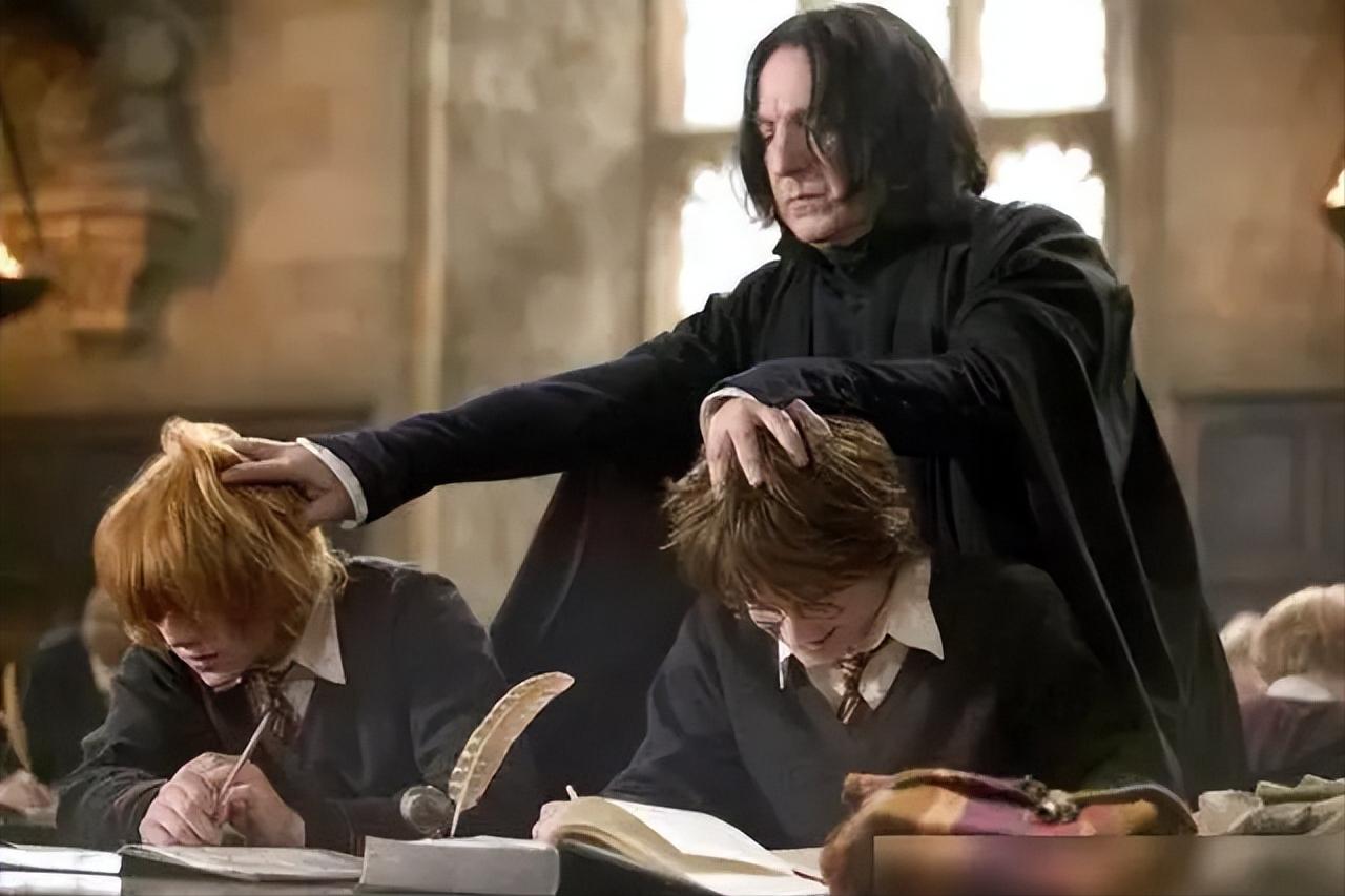 电影艺术中的风格意境和品味,电影呈现比戏剧更高的时空灵活度