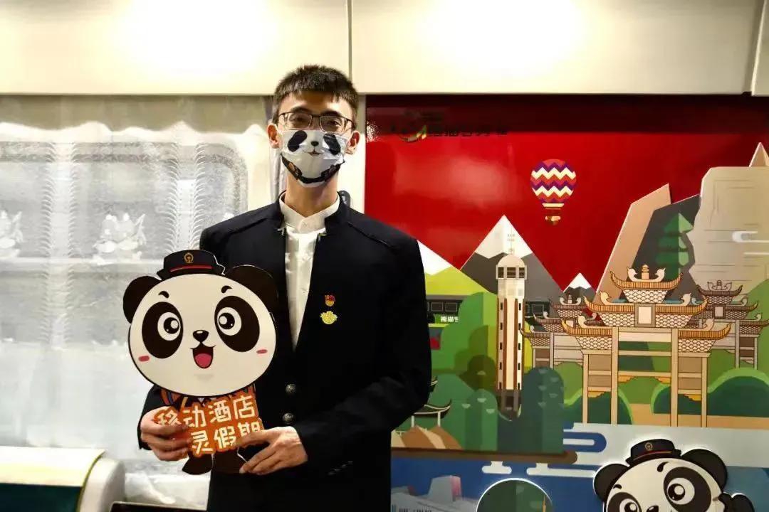 7月份熊猫专列行程,熊猫专列穿越乌兰布统10日