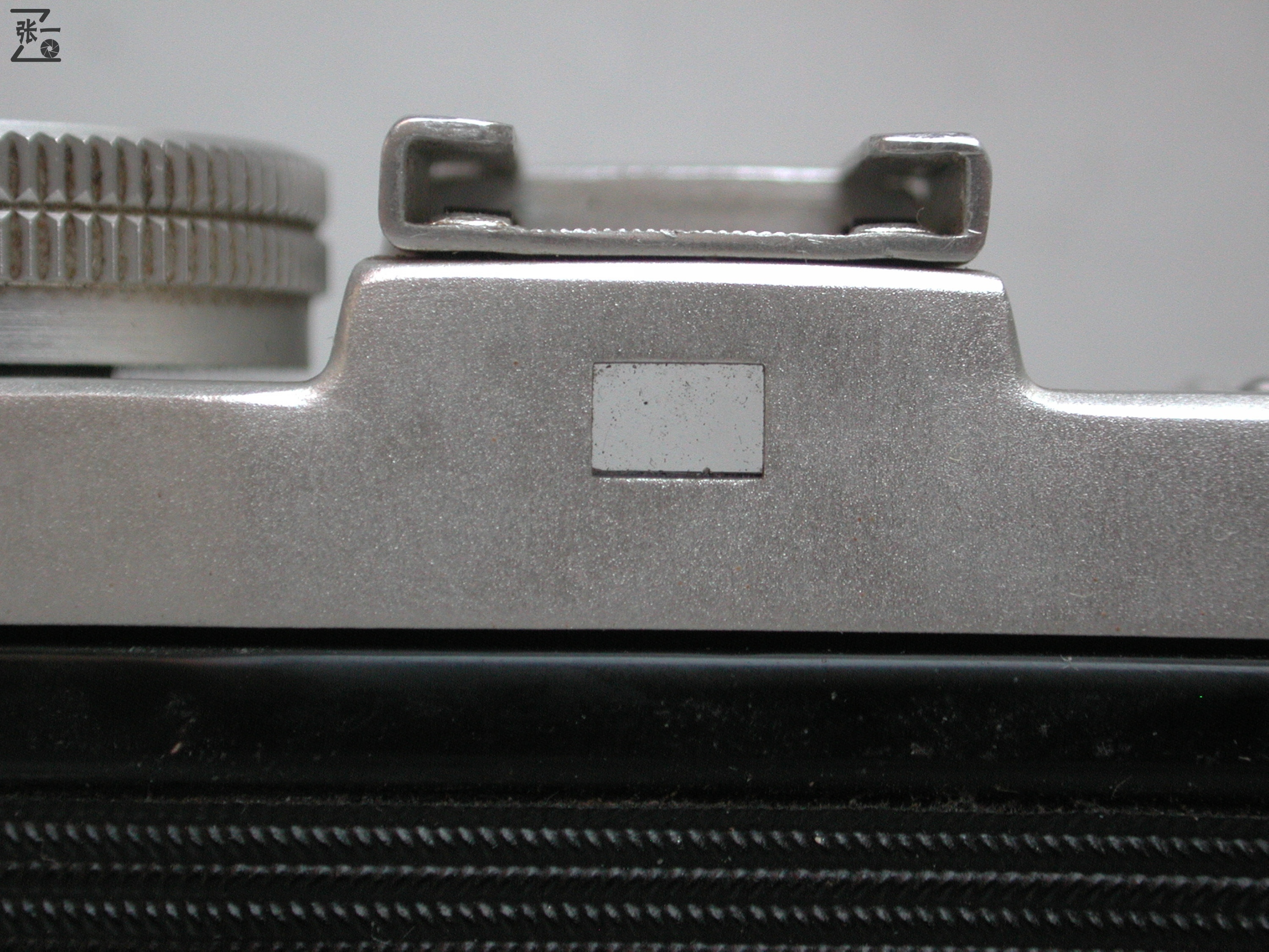 双快门释放装置+双过片方式的RegulaI-P旁轴相机！德国制造