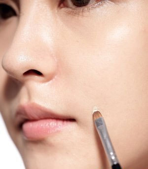 化妆换头技巧视频教程,化妆如换头如何打造精致演员脸