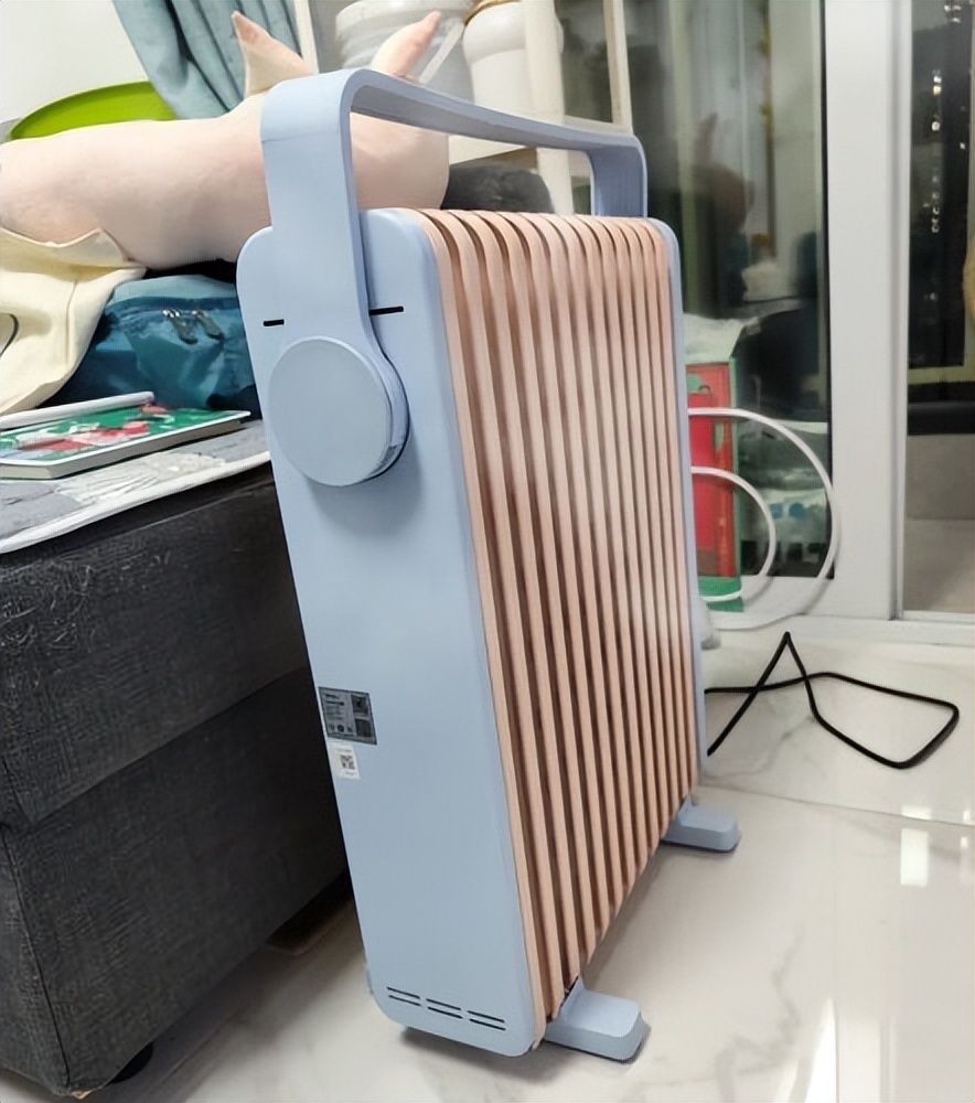 自家取暖空调和电暖器哪个更省钱,壁挂电暖器哪种取暖效果好还省电