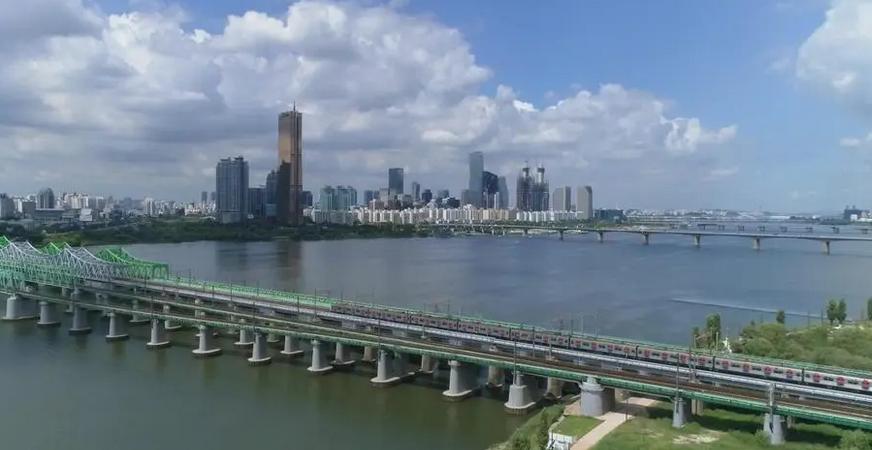 一场足球带来的经济收益,史上最不公平足球比赛韩国