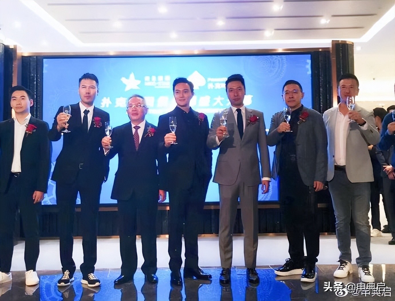 阿联酋山庄顶层富豪老赵：募集70亿人民币，在纳斯达克上市