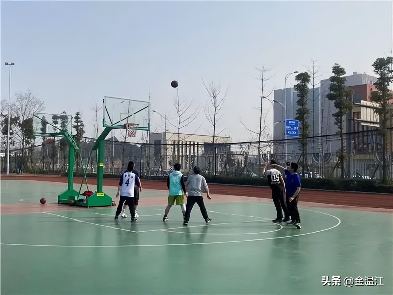 温江区室外运动场,温江体育场馆