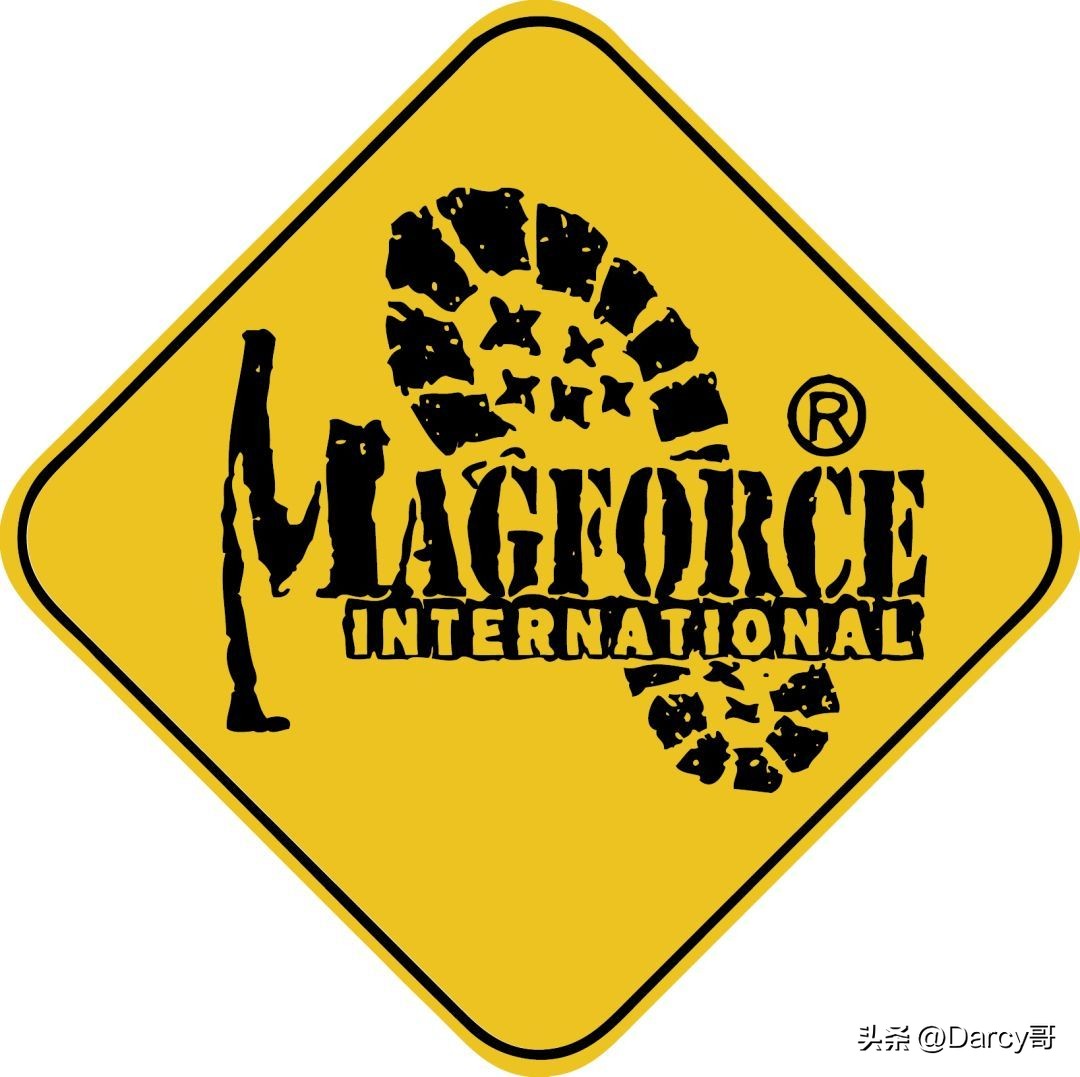 国产户外品牌哪个性价比高,国产品牌户外冲锋衣十大排名