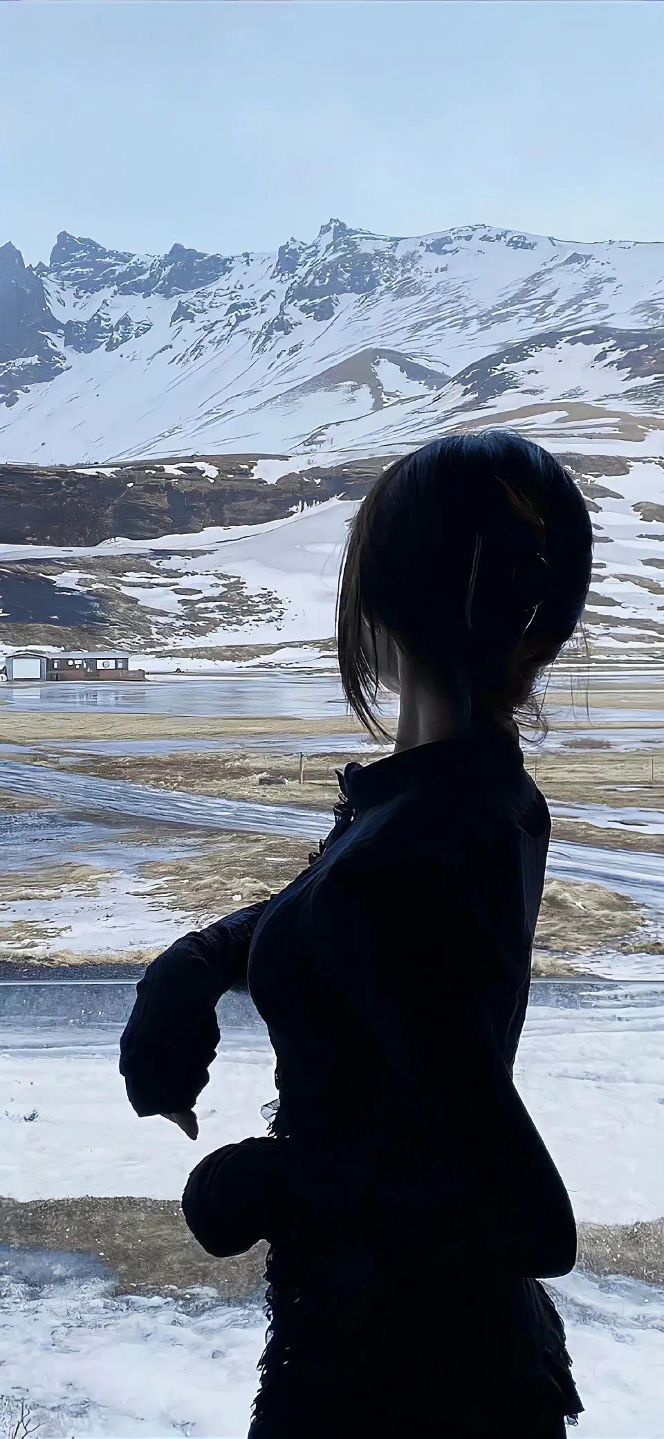 艾弗森背影壁纸高清大图,情侣壁纸ins高级质感海边背影